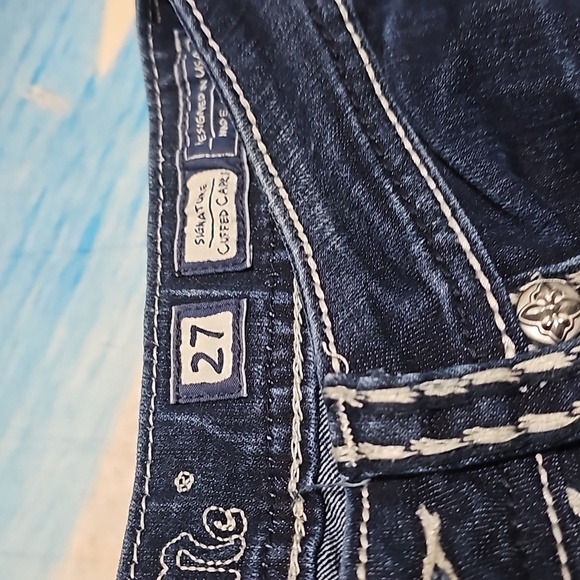 Miss‎ Me Cuffed Capri Jeans Size 27 - Picture 4 of 6